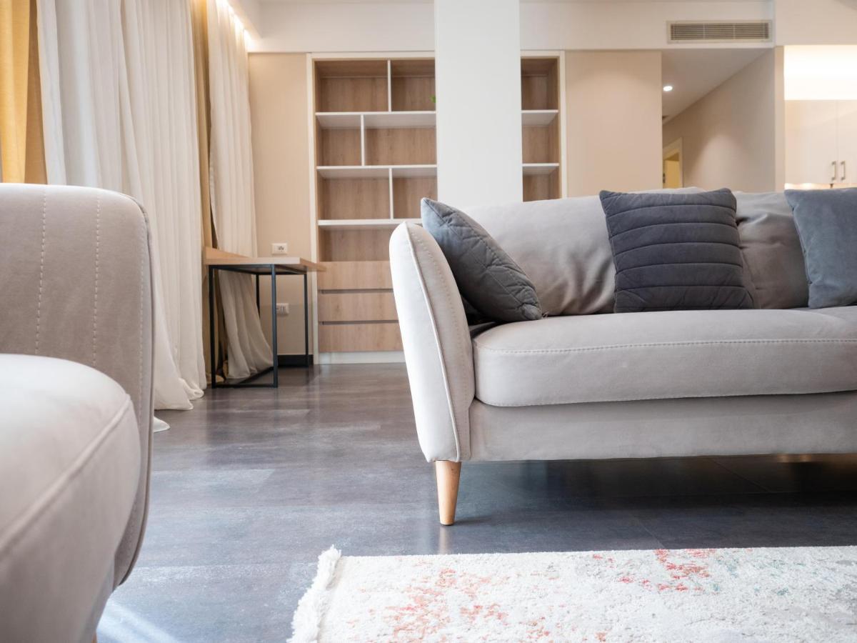 Lake Drive Rooms&Apartments Tiranë Eksteriør bilde