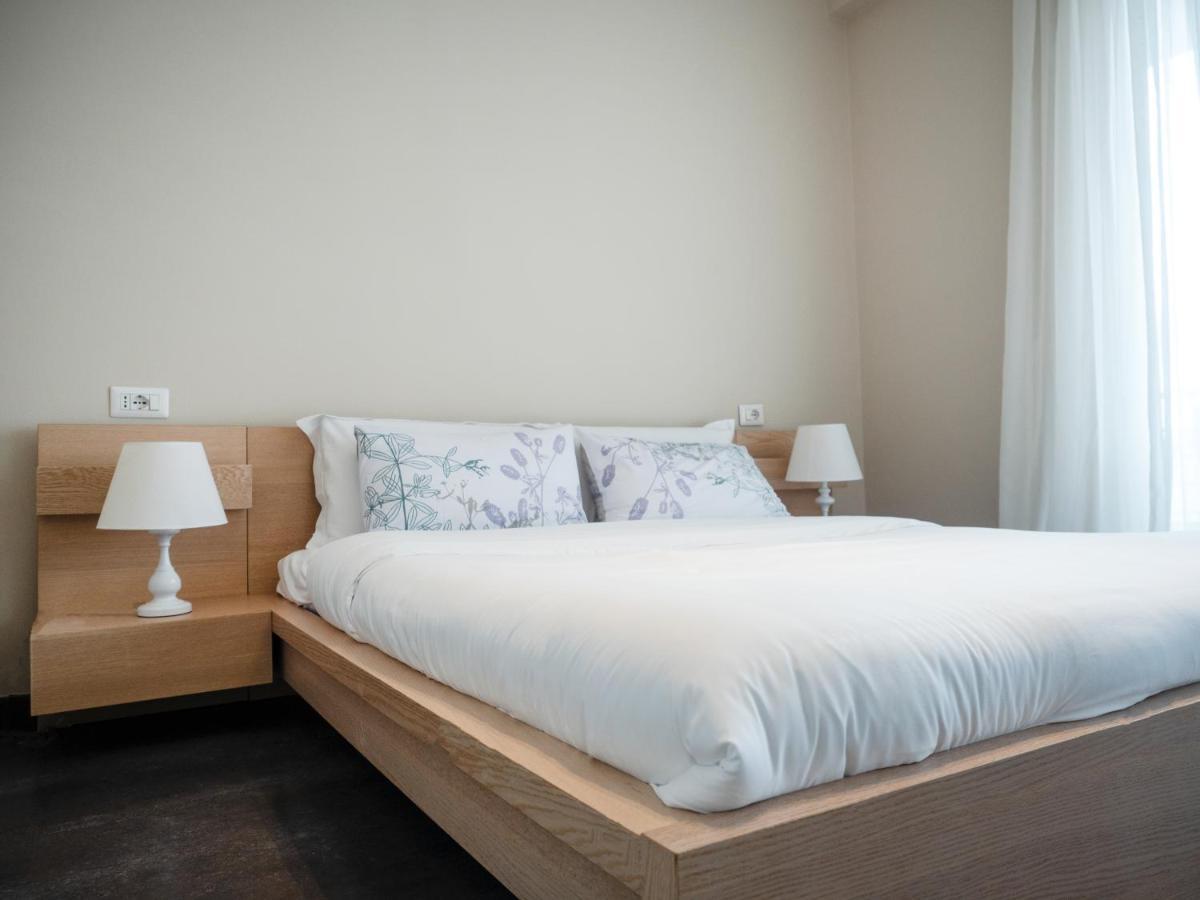 Lake Drive Rooms&Apartments Tiranë Eksteriør bilde